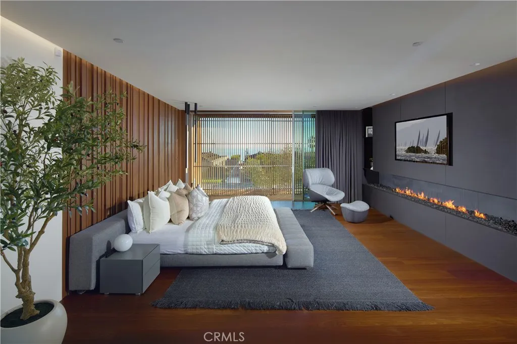 2460 Monaco, Laguna Beach, California 92651 home-pic-23