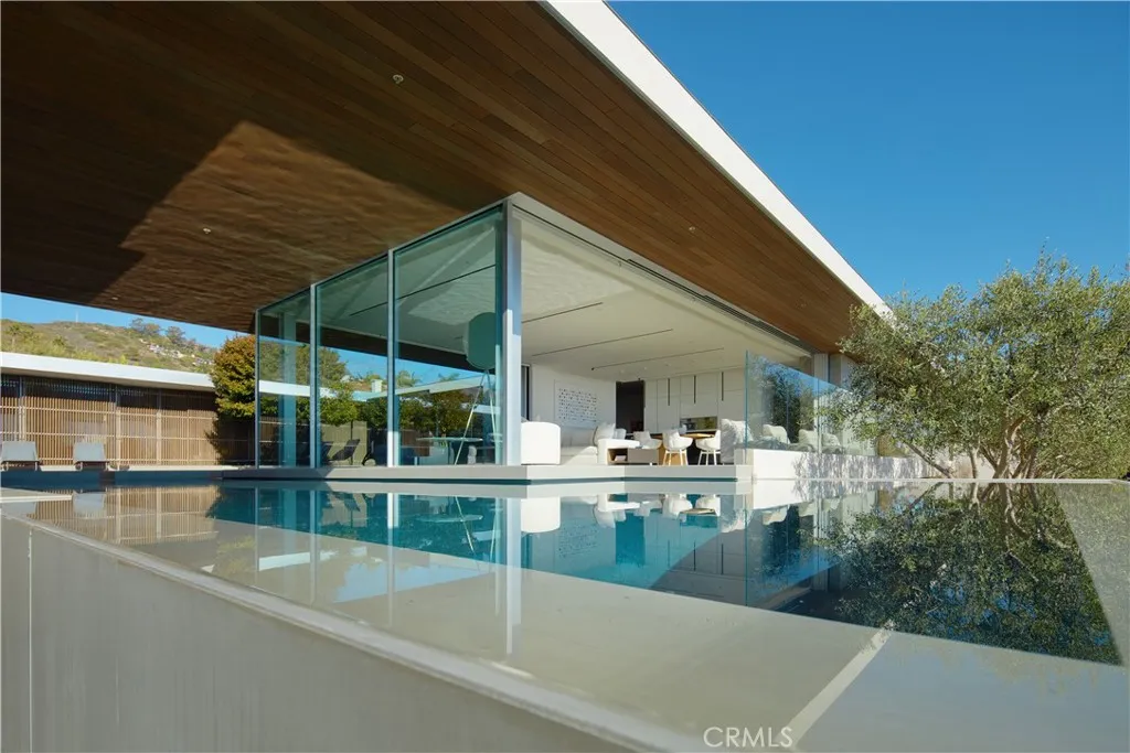 2460 Monaco, Laguna Beach, California 92651 home-pic-6