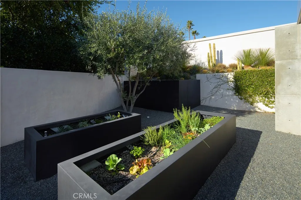 2460 Monaco, Laguna Beach, California 92651 home-pic-40