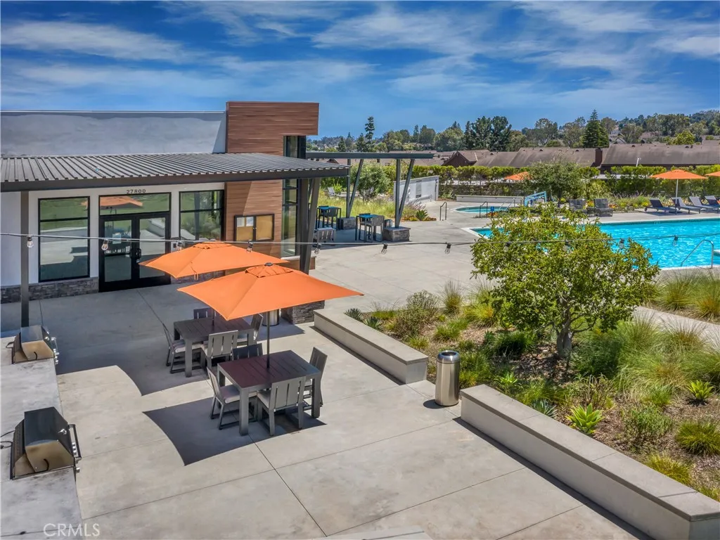 1493 Skyline Lane, San Pedro, California 90732 home-pic-4