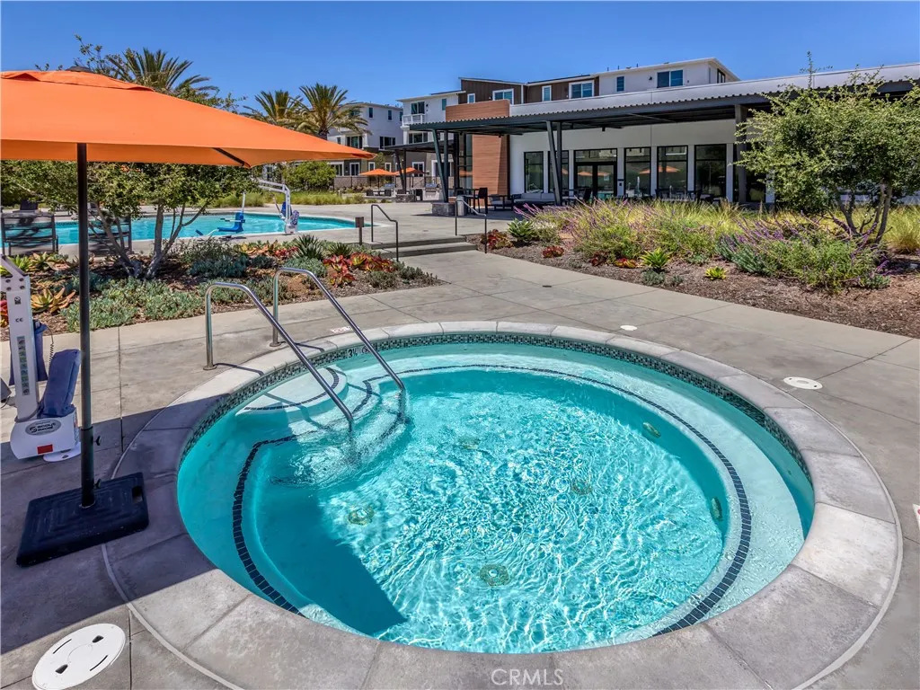 1493 Skyline Lane, San Pedro, California 90732 home-pic-8