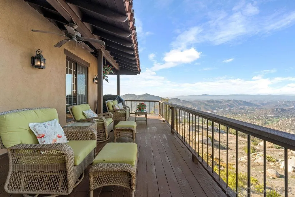 28751 Sandhurst Way, Escondido, California 92026 home-pic-27