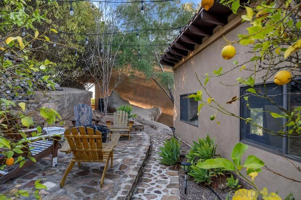 28751 Sandhurst Way, Escondido, California 92026 home-pic-54