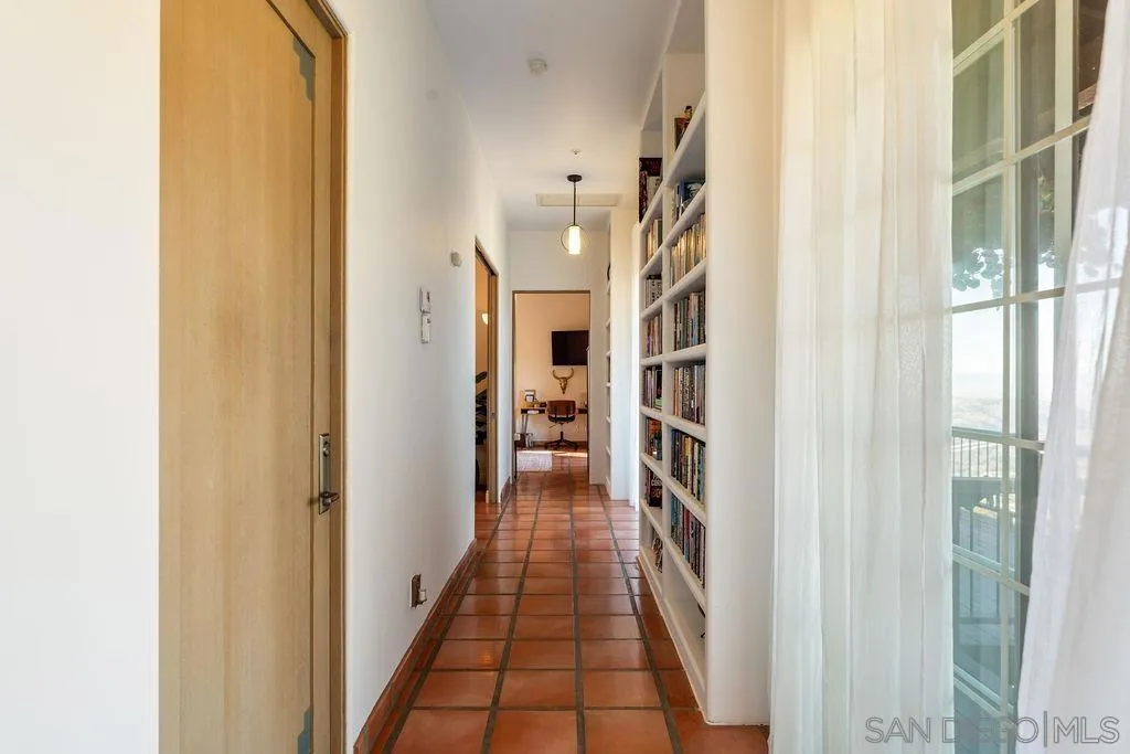 28751 Sandhurst Way, Escondido, California 92026 home-pic-20