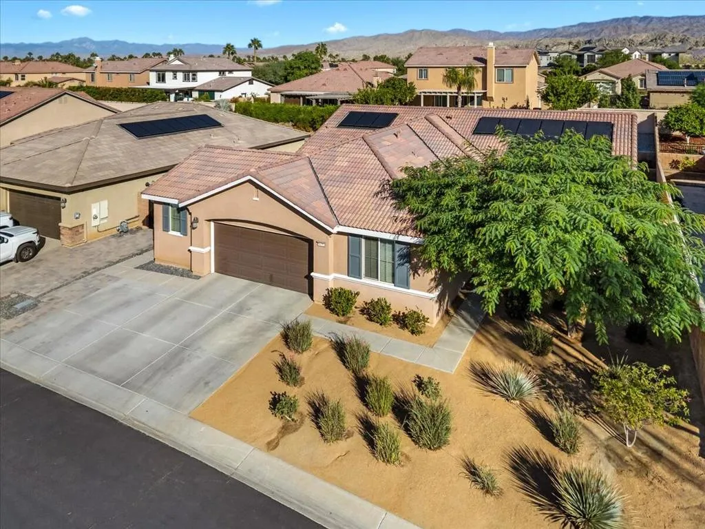 84392 Rodine Avenue, Indio, California 92203 home-pic-36
