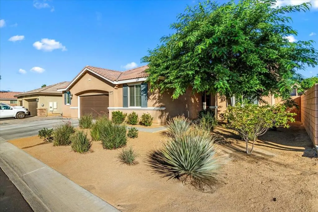 84392 Rodine Avenue, Indio, California 92203 home-pic-34