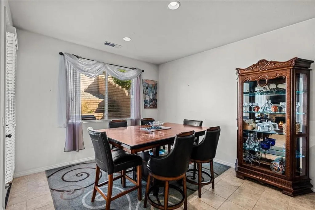 84392 Rodine Avenue, Indio, California 92203 home-pic-11