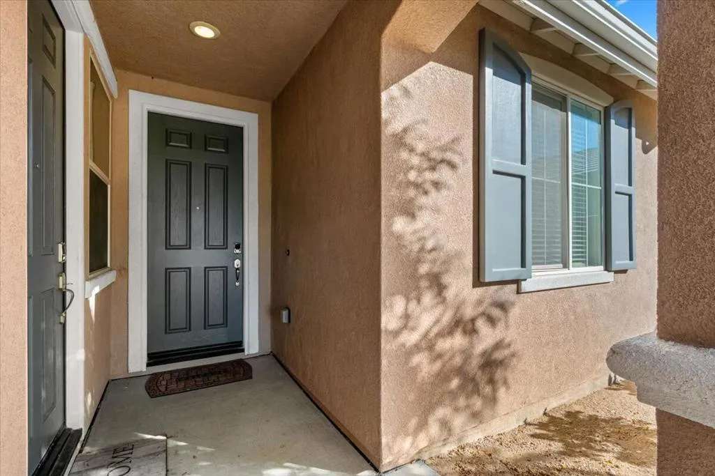 84392 Rodine Avenue, Indio, California 92203 home-pic-2