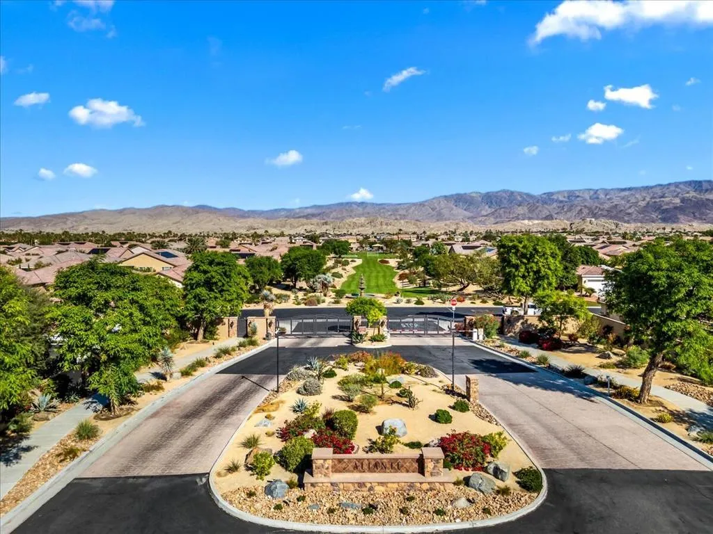 84392 Rodine Avenue, Indio, California 92203 home-pic-46