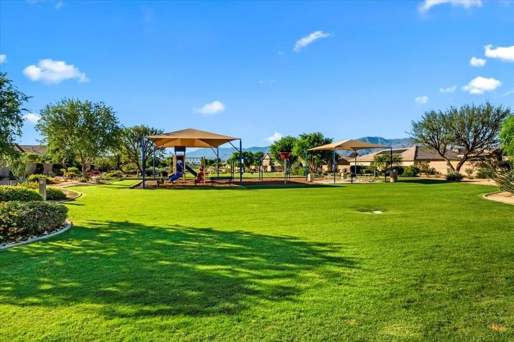 84392 Rodine Avenue, Indio, California 92203 home-pic-42