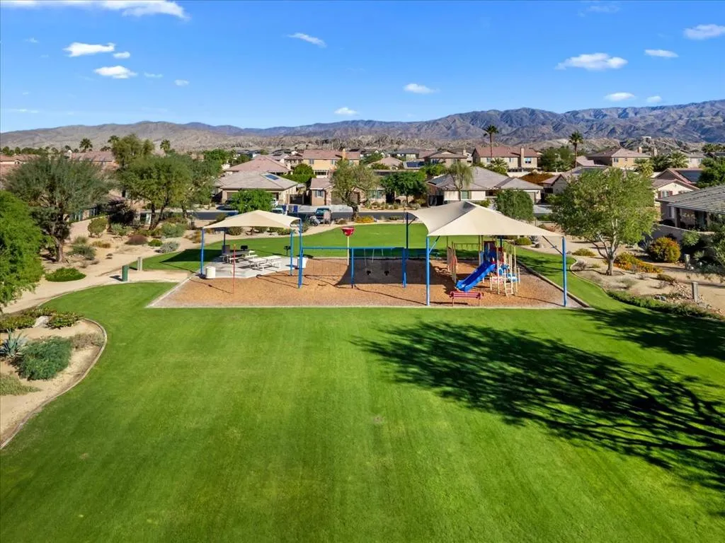 84392 Rodine Avenue, Indio, California 92203 home-pic-44