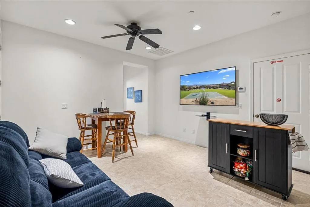 84392 Rodine Avenue, Indio, California 92203 home-pic-22