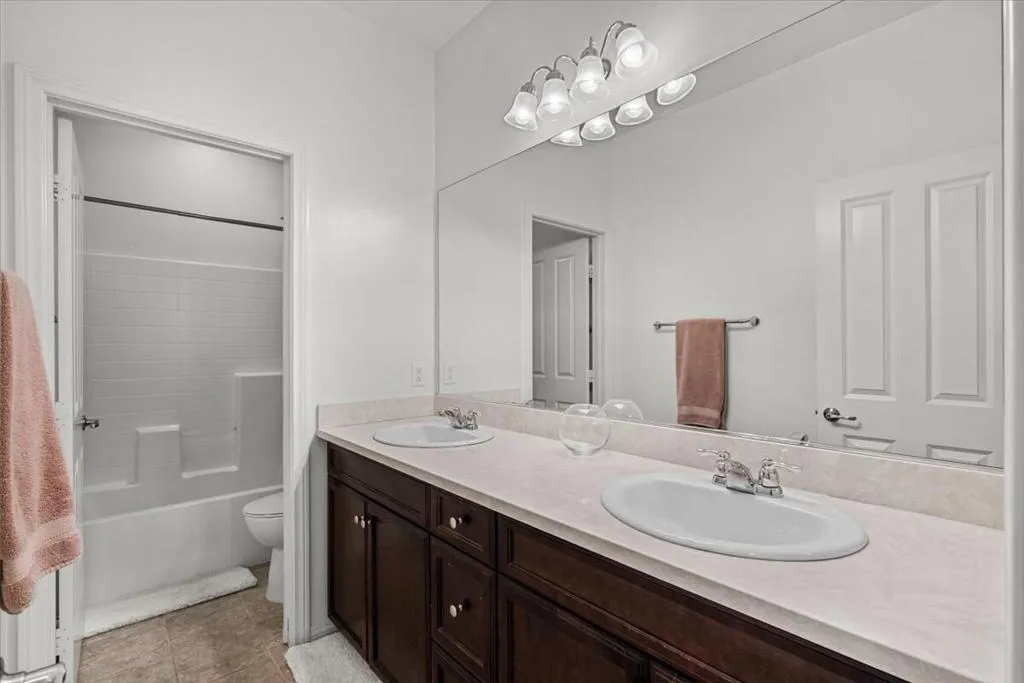 84392 Rodine Avenue, Indio, California 92203 home-pic-17