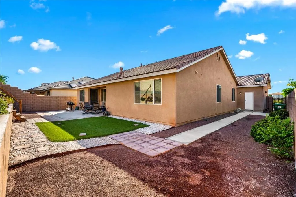 84392 Rodine Avenue, Indio, California 92203 home-pic-31