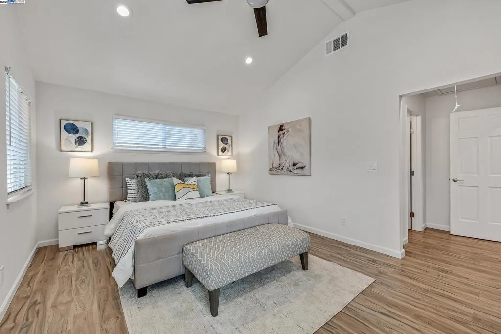 5522 Corte Del Cajon, Pleasanton, California 94566 home-pic-20