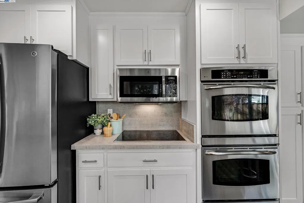 5522 Corte Del Cajon, Pleasanton, California 94566 home-pic-11