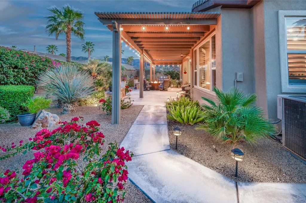 60590 Lace Leaf Court, La Quinta, California 92253 home-pic-60