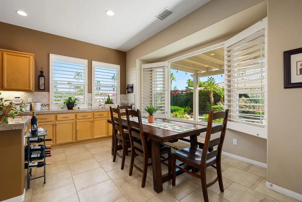 60590 Lace Leaf Court, La Quinta, California 92253 home-pic-22