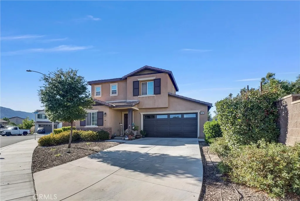 29427 Linden, Lake Elsinore, California 92530 home-pic-3