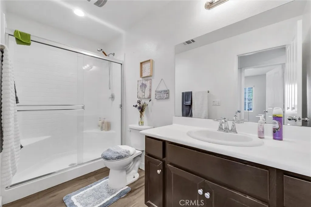 29427 Linden, Lake Elsinore, California 92530 home-pic-27