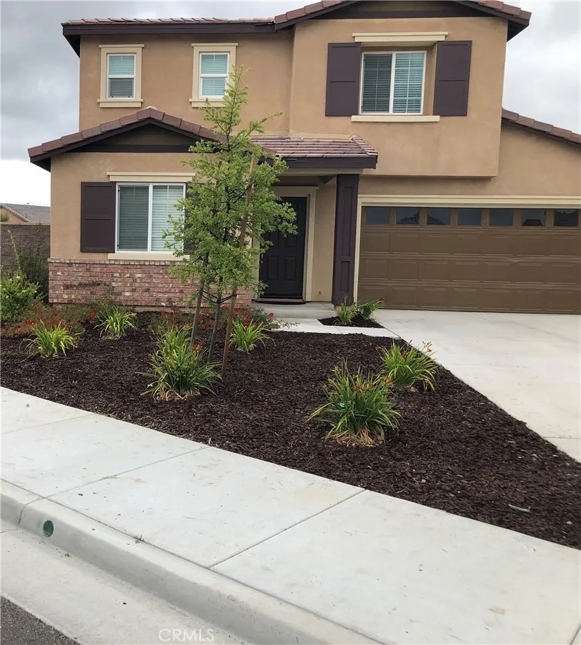 29427 Linden, Lake Elsinore, California 92530 home-pic-0