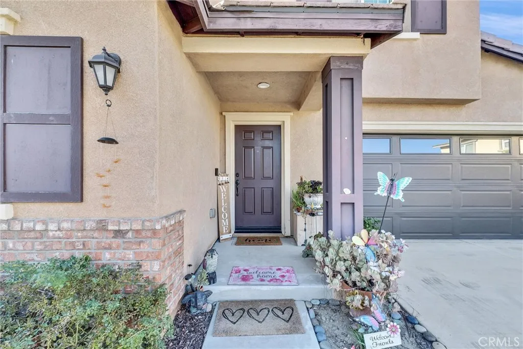 29427 Linden, Lake Elsinore, California 92530 home-pic-4
