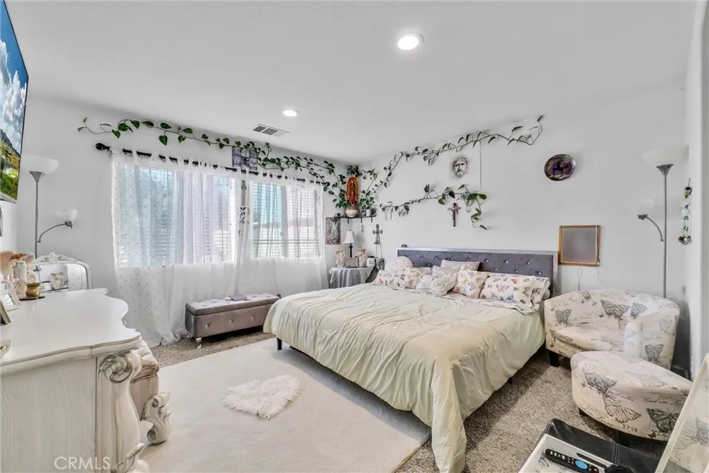 29427 Linden, Lake Elsinore, California 92530 home-pic-15