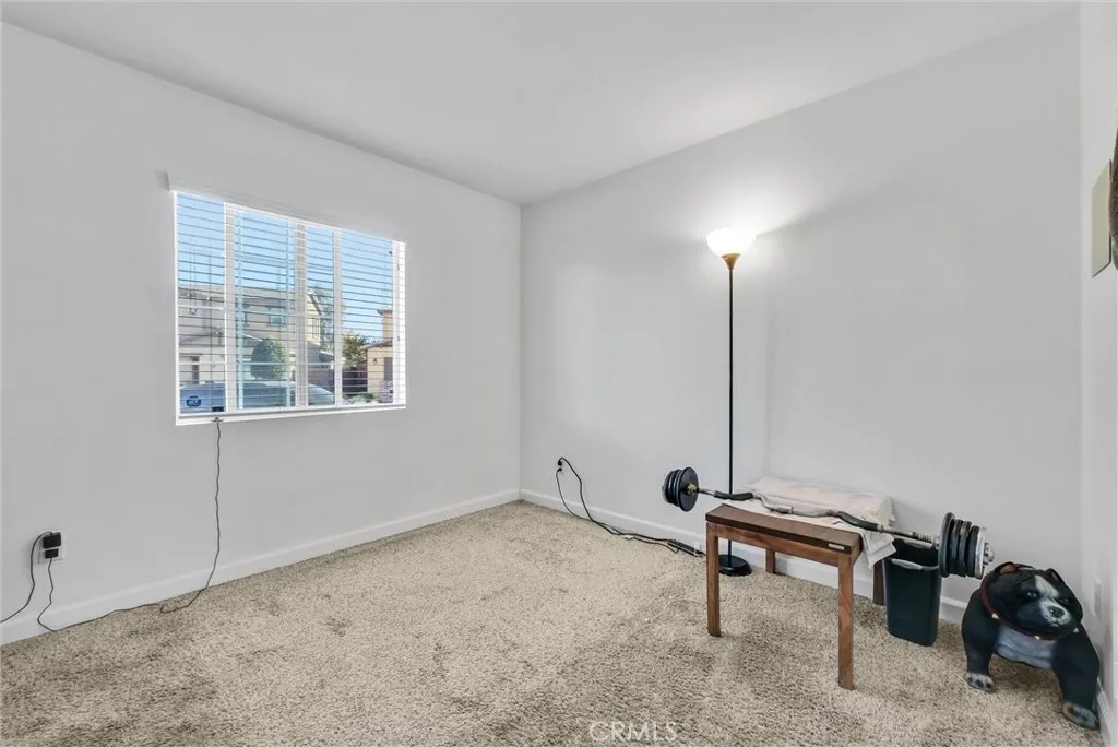29427 Linden, Lake Elsinore, California 92530 home-pic-25