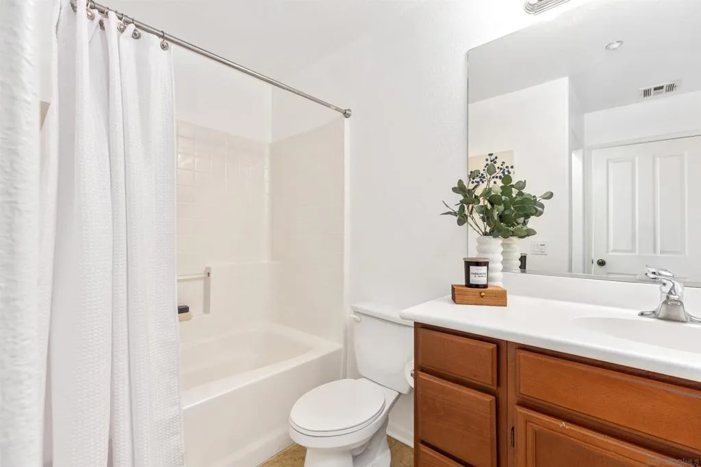 514 62nd St 19, San Diego, California 92114 home-pic-15