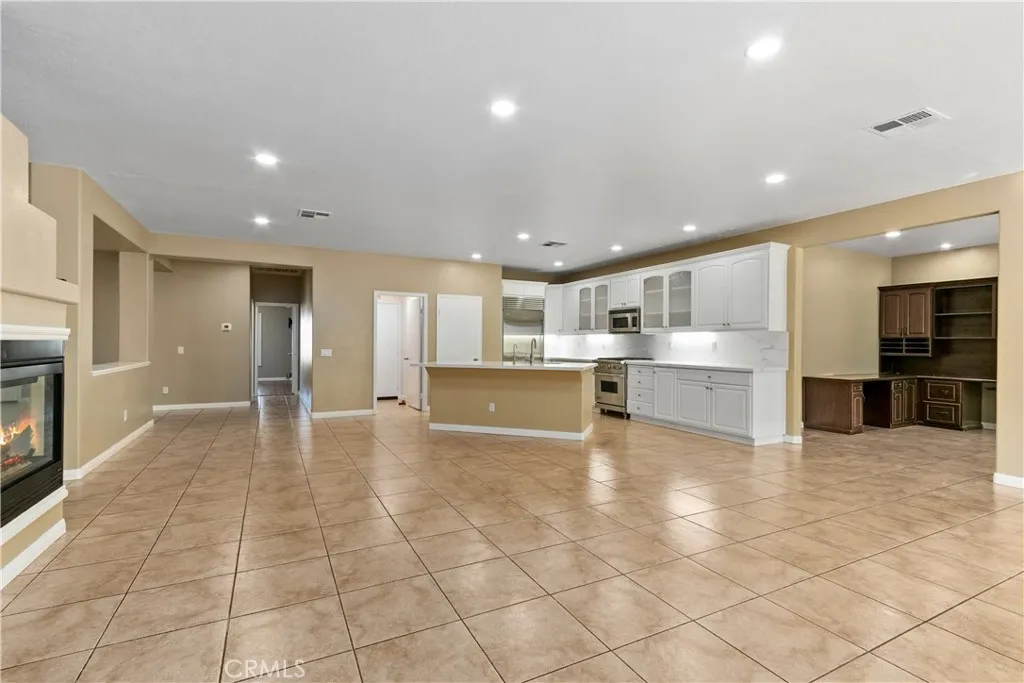 1496 Bryan, Banning, California 92220 home-pic-12