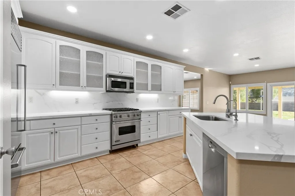 1496 Bryan, Banning, California 92220 home-pic-15