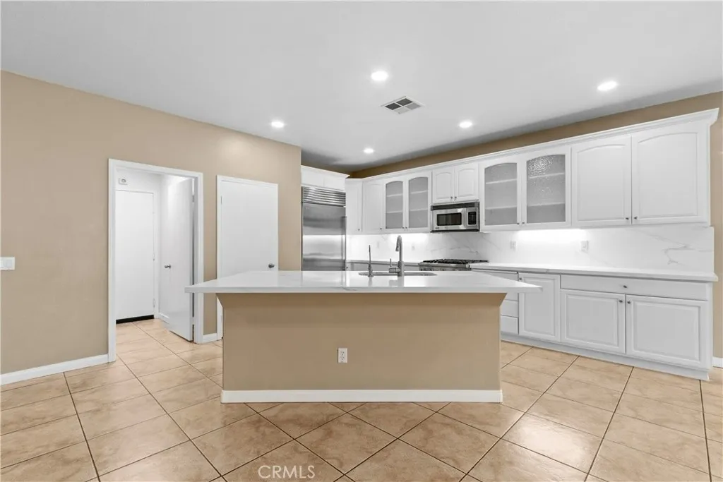 1496 Bryan, Banning, California 92220 home-pic-16