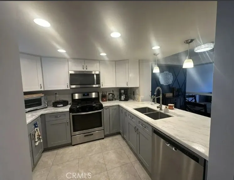 8717 Spring Canyon Drive, Spring Valley, California 91977 home-pic-3