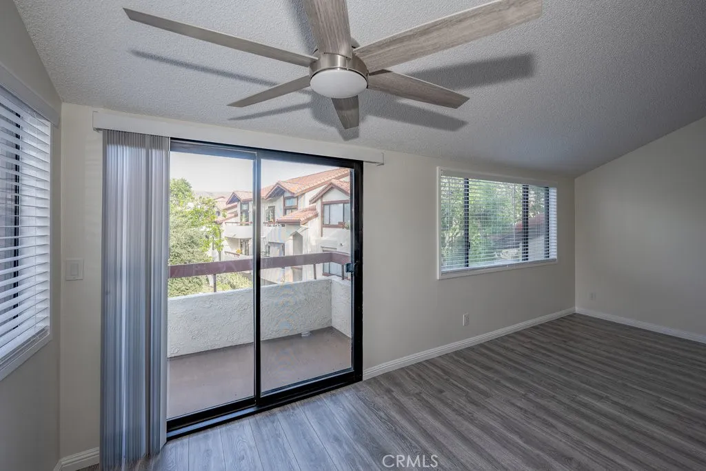 18033 Sundowner Way 630, Canyon Country, California 91387 home-pic-6