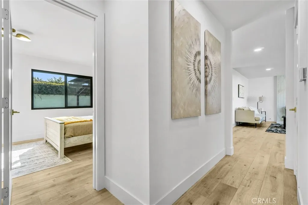 6032 Vane Circle, Huntington Beach, California 92647 home-pic-19