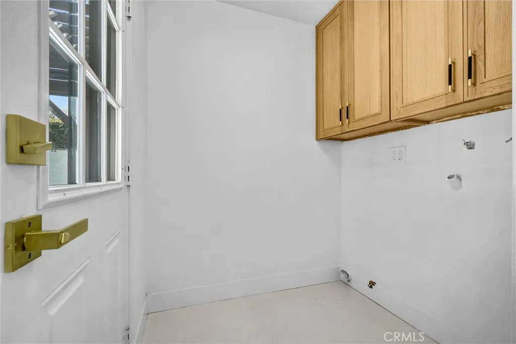 6032 Vane Circle, Huntington Beach, California 92647 home-pic-18