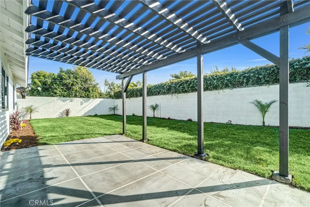 6032 Vane Circle, Huntington Beach, California 92647 home-pic-34