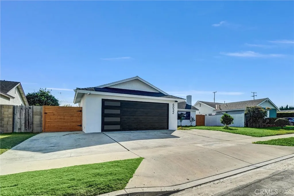 6032 Vane Circle, Huntington Beach, California 92647 home-pic-42