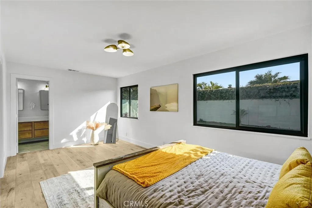 6032 Vane Circle, Huntington Beach, California 92647 home-pic-24