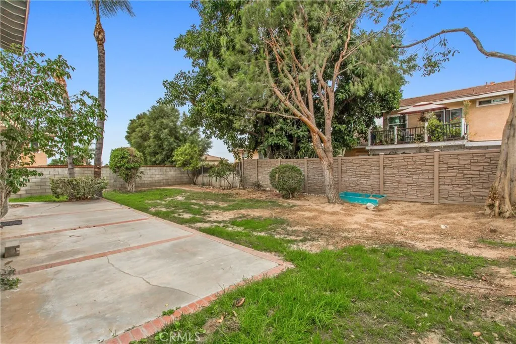 22780 Robin Way, Grand Terrace, California 92313 home-pic-30