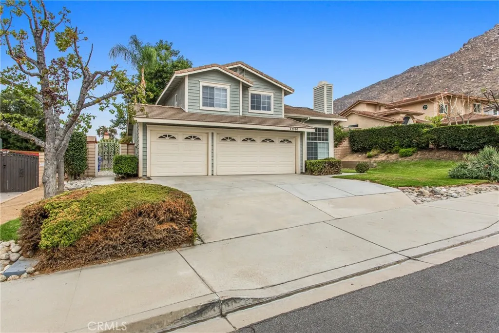 22780 Robin Way, Grand Terrace, California 92313 home-pic-2