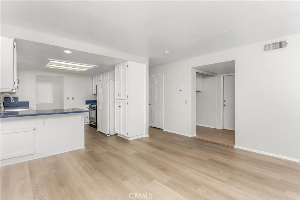 22780 Robin Way, Grand Terrace, California 92313 home-pic-14