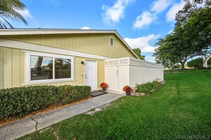 , Encinitas, California 92024