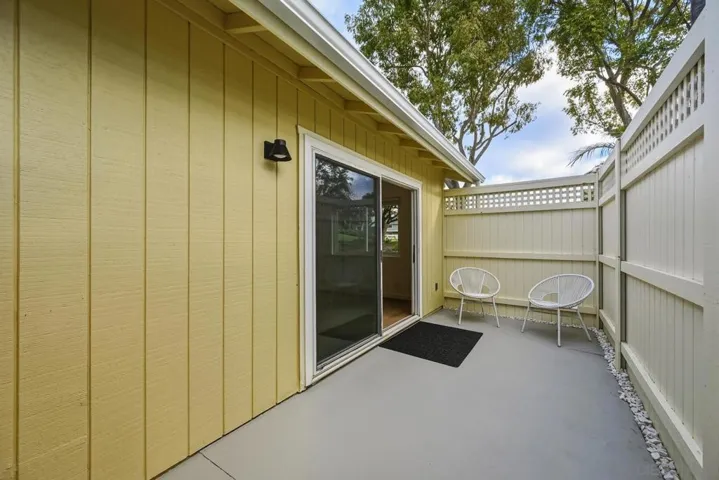 , Encinitas, California 92024