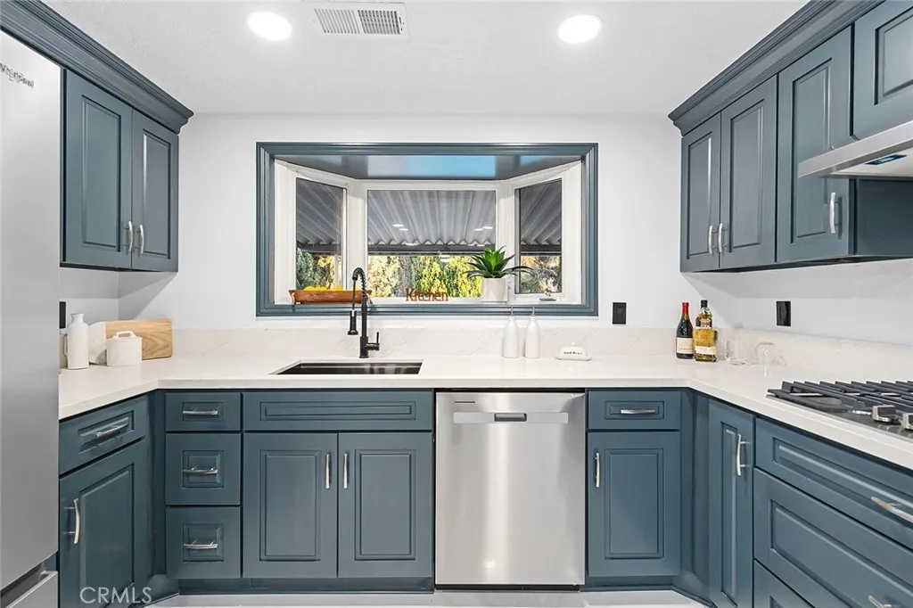 1752 Grasscreek, San Dimas, California 91773 home-pic-13