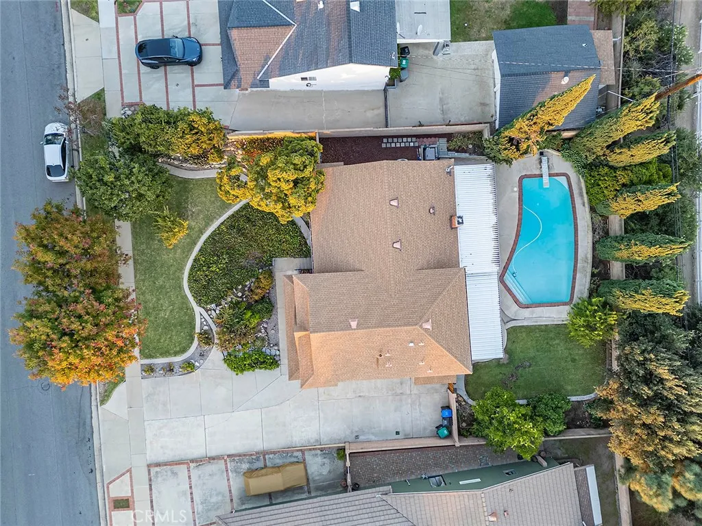 1752 Grasscreek, San Dimas, California 91773 home-pic-37