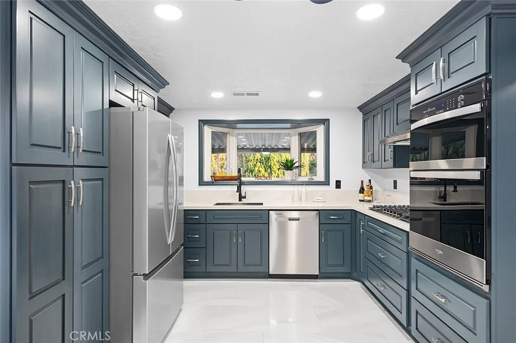 1752 Grasscreek, San Dimas, California 91773 home-pic-10