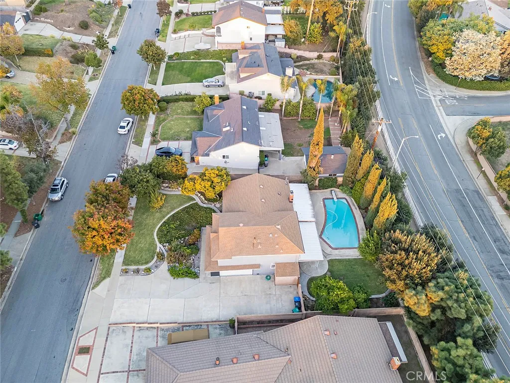 1752 Grasscreek, San Dimas, California 91773 home-pic-38
