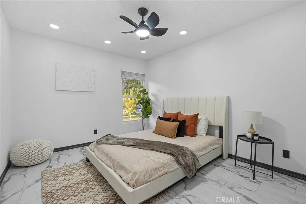 1752 Grasscreek, San Dimas, California 91773 home-pic-22