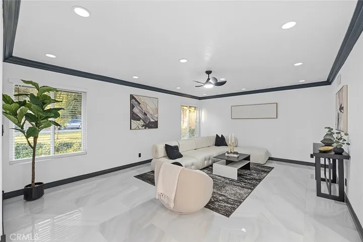 1752 Grasscreek, San Dimas, California 91773